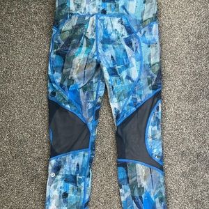 Lulu lemon cropped work out leggings